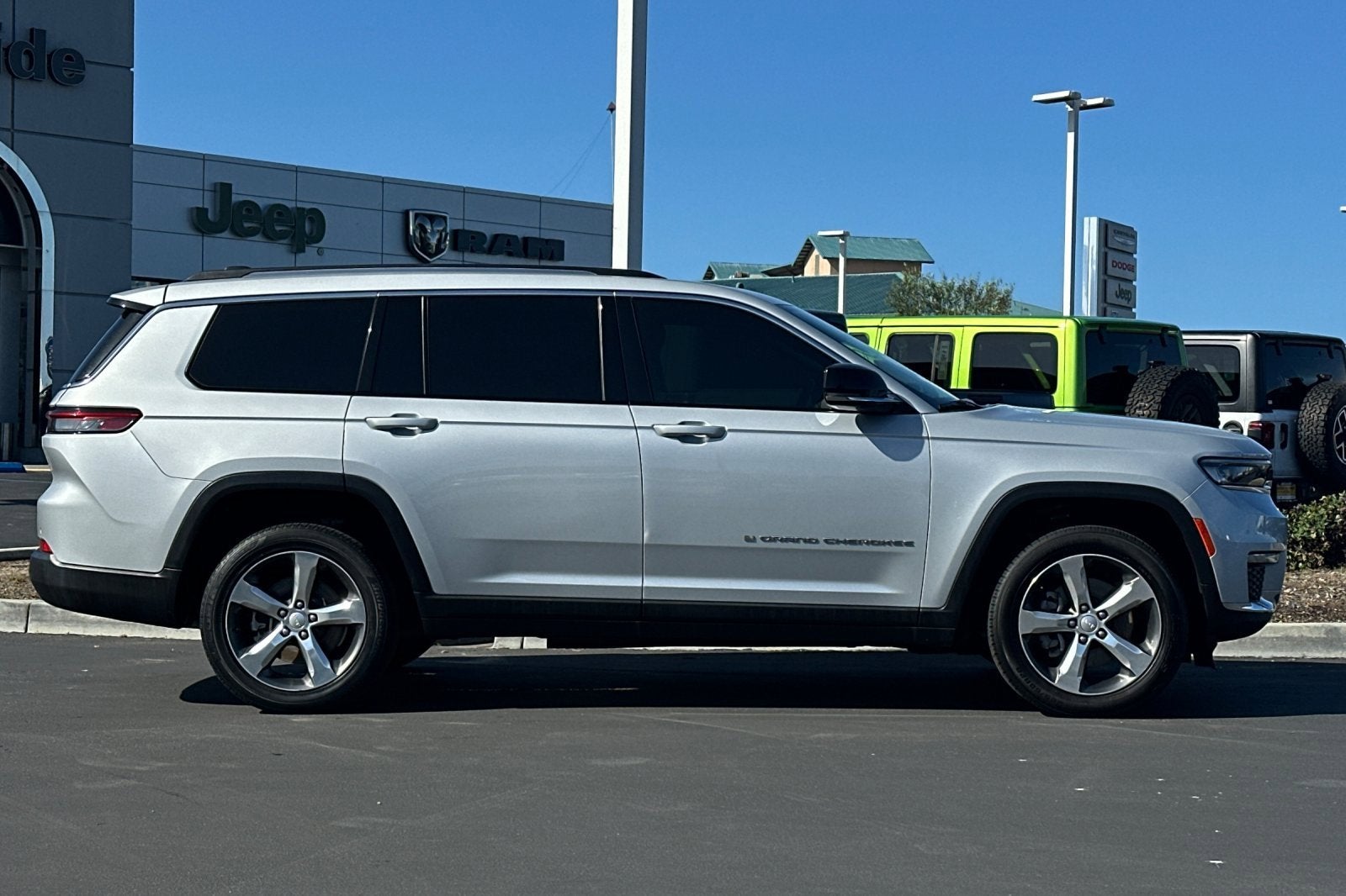 2022 Jeep Grand Cherokee L Limited