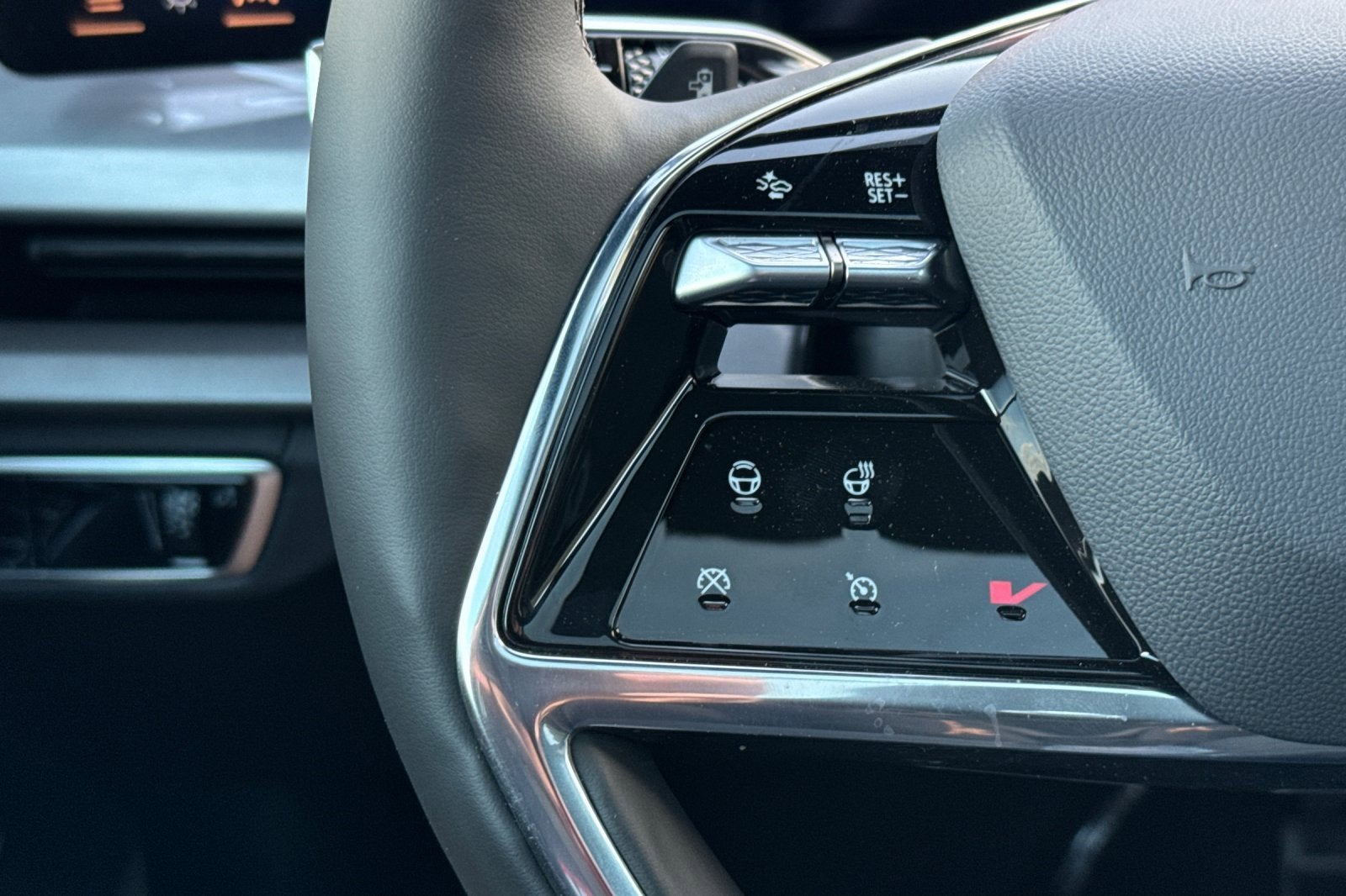 2026 Cadillac VISTIQ Luxury