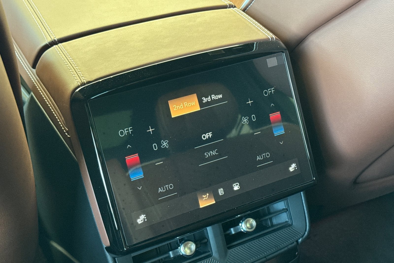 2026 Cadillac VISTIQ Platinum