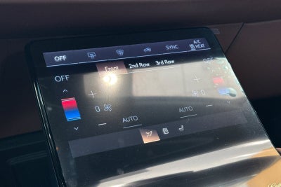 2026 Cadillac VISTIQ Platinum