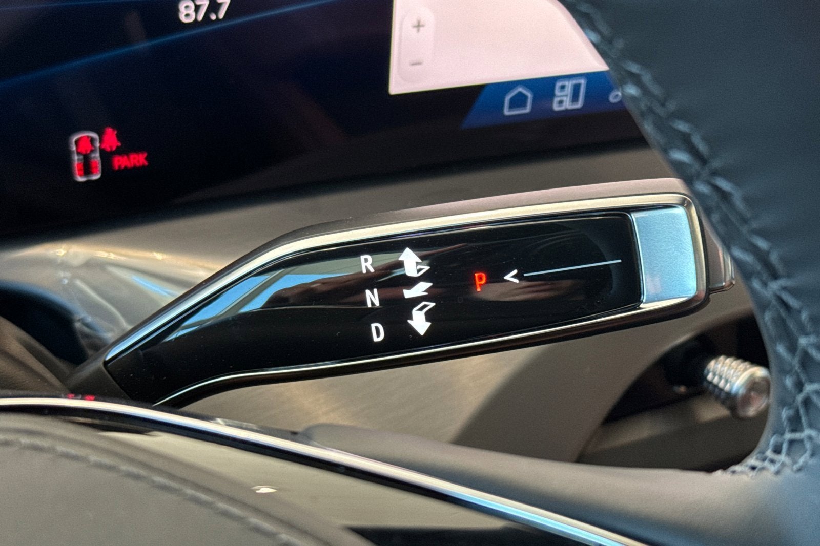 2026 Cadillac VISTIQ Platinum