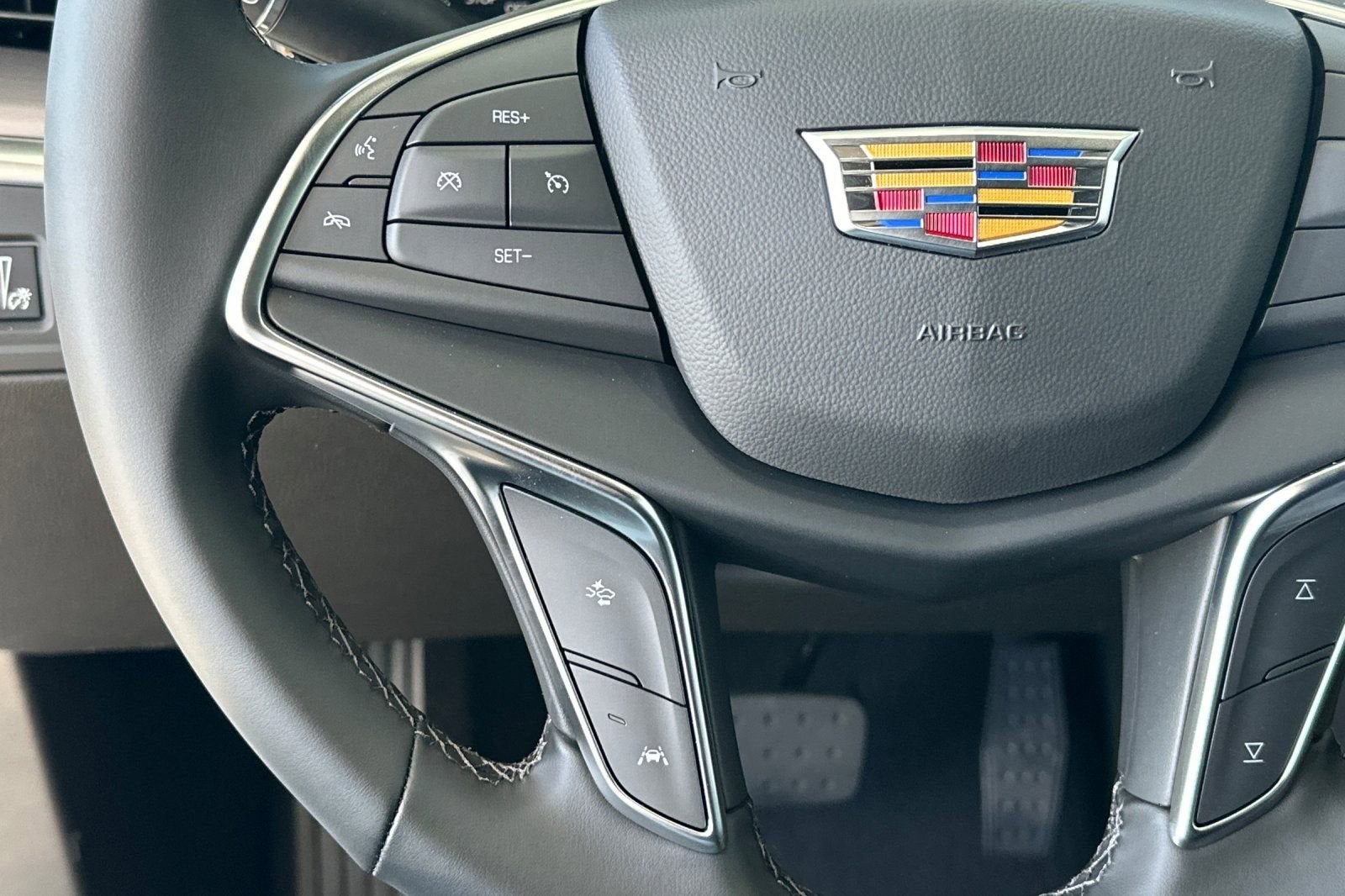 2026 Cadillac XT5 Luxury