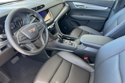 2026 Cadillac XT5 Luxury