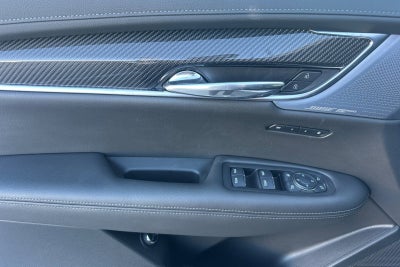 2025 Cadillac XT6 Sport