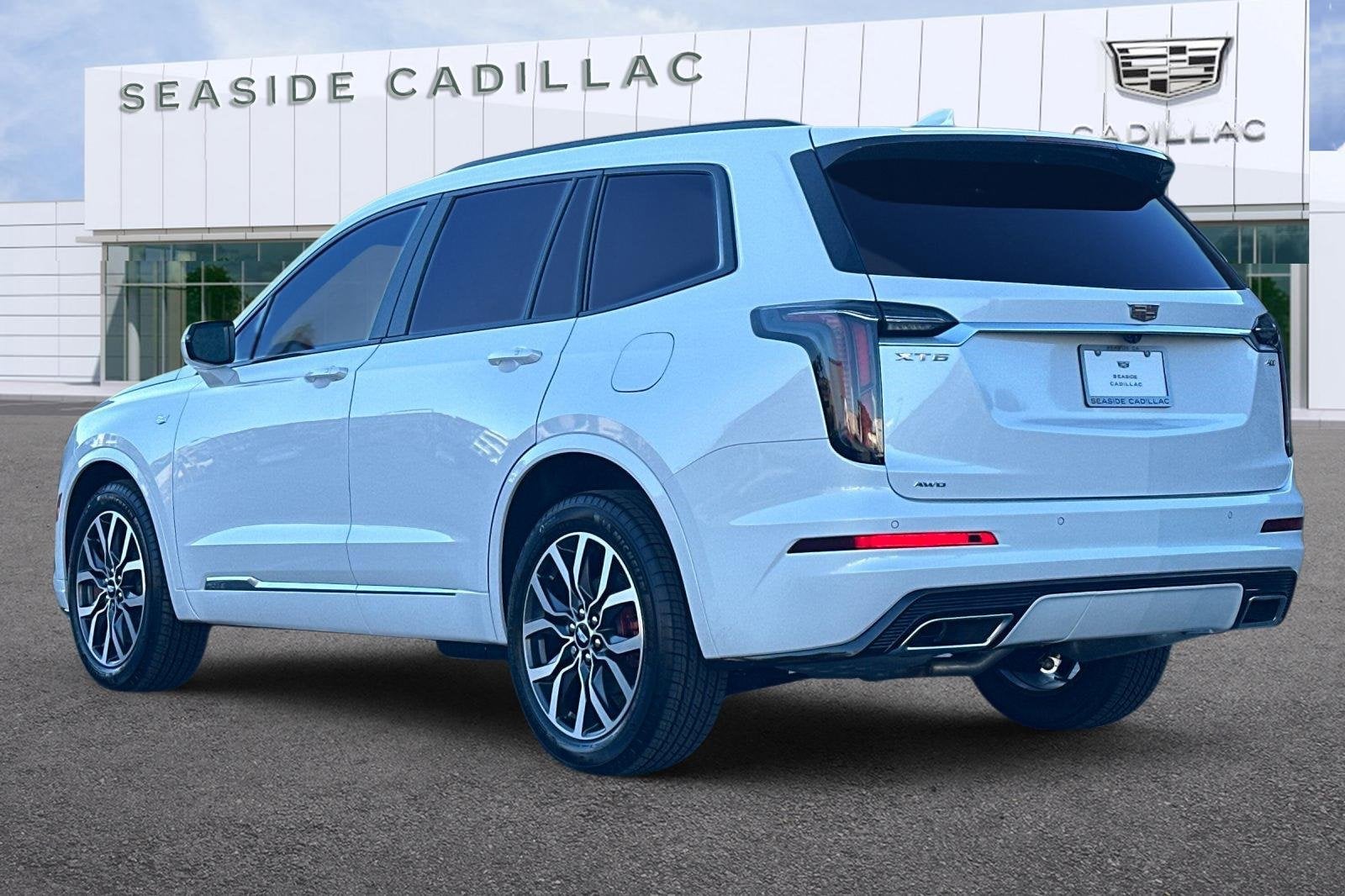 2025 Cadillac XT6 Sport