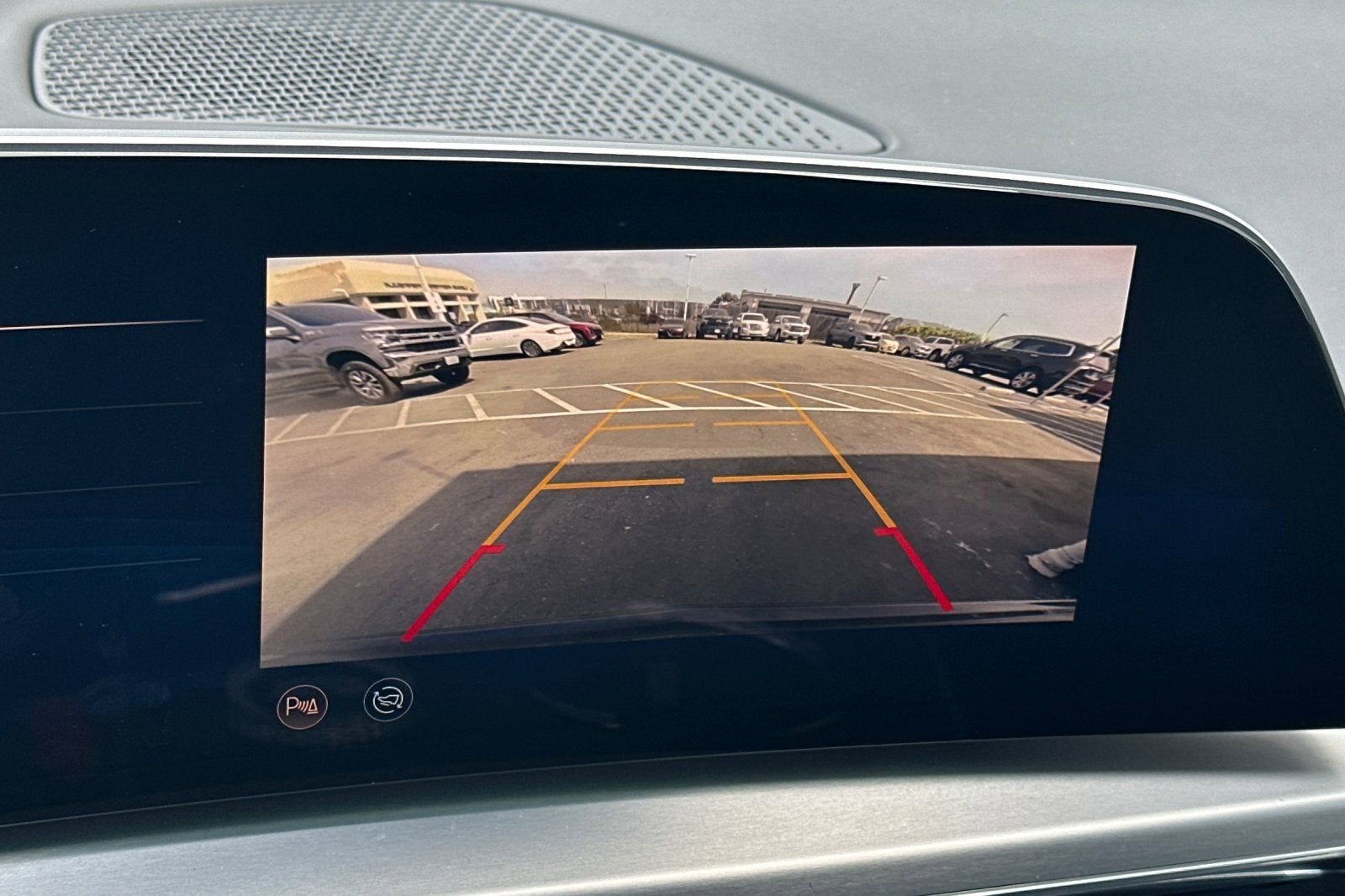 2025 Cadillac LYRIQ Sport 1