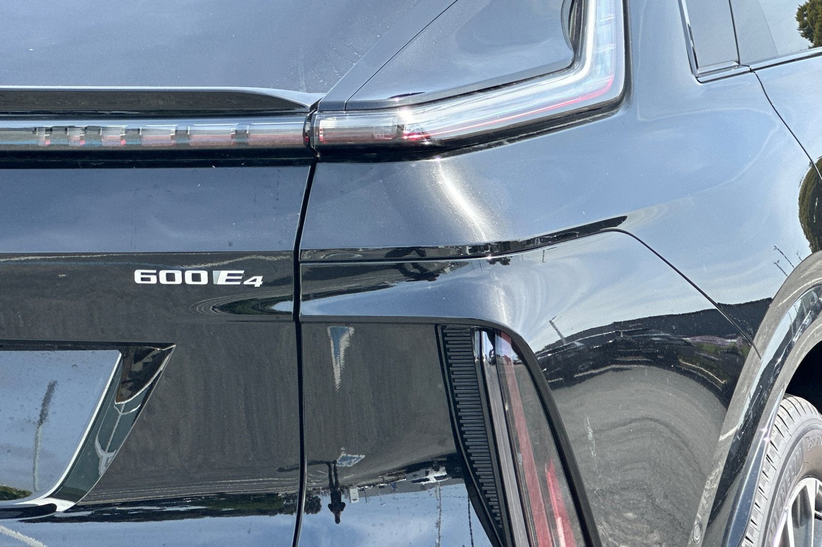 2025 Cadillac LYRIQ Sport 1