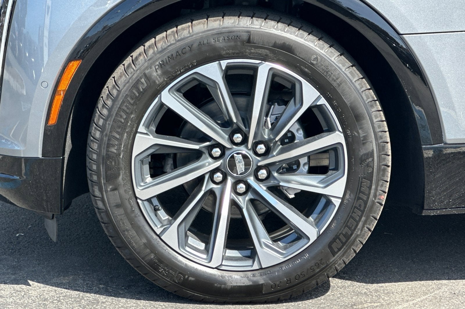 2025 Cadillac LYRIQ Sport 1