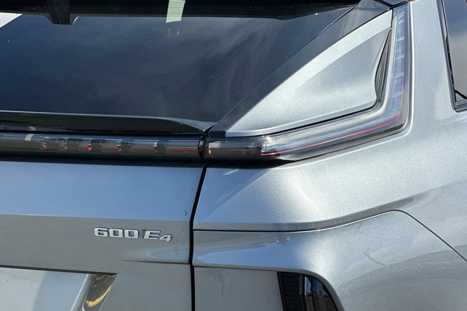 2025 Cadillac LYRIQ Sport 1