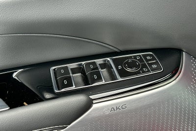 2025 Cadillac LYRIQ Sport 2