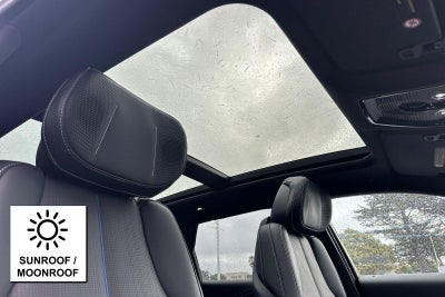 2025 Cadillac LYRIQ Sport 2