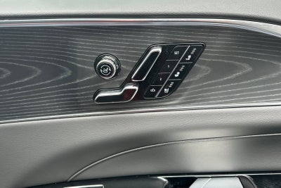 2025 Cadillac LYRIQ Sport 2