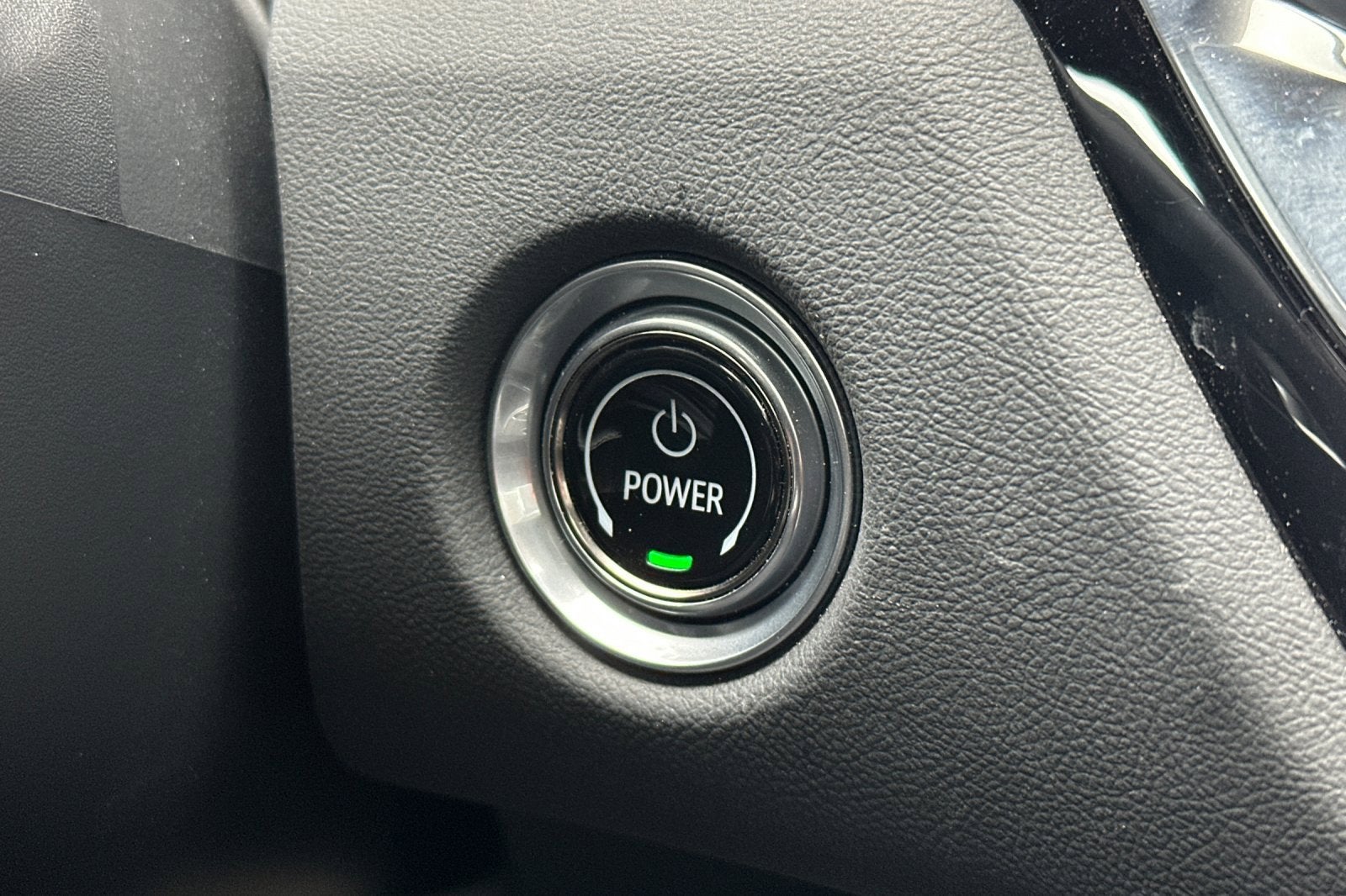 2025 Cadillac LYRIQ Sport 2