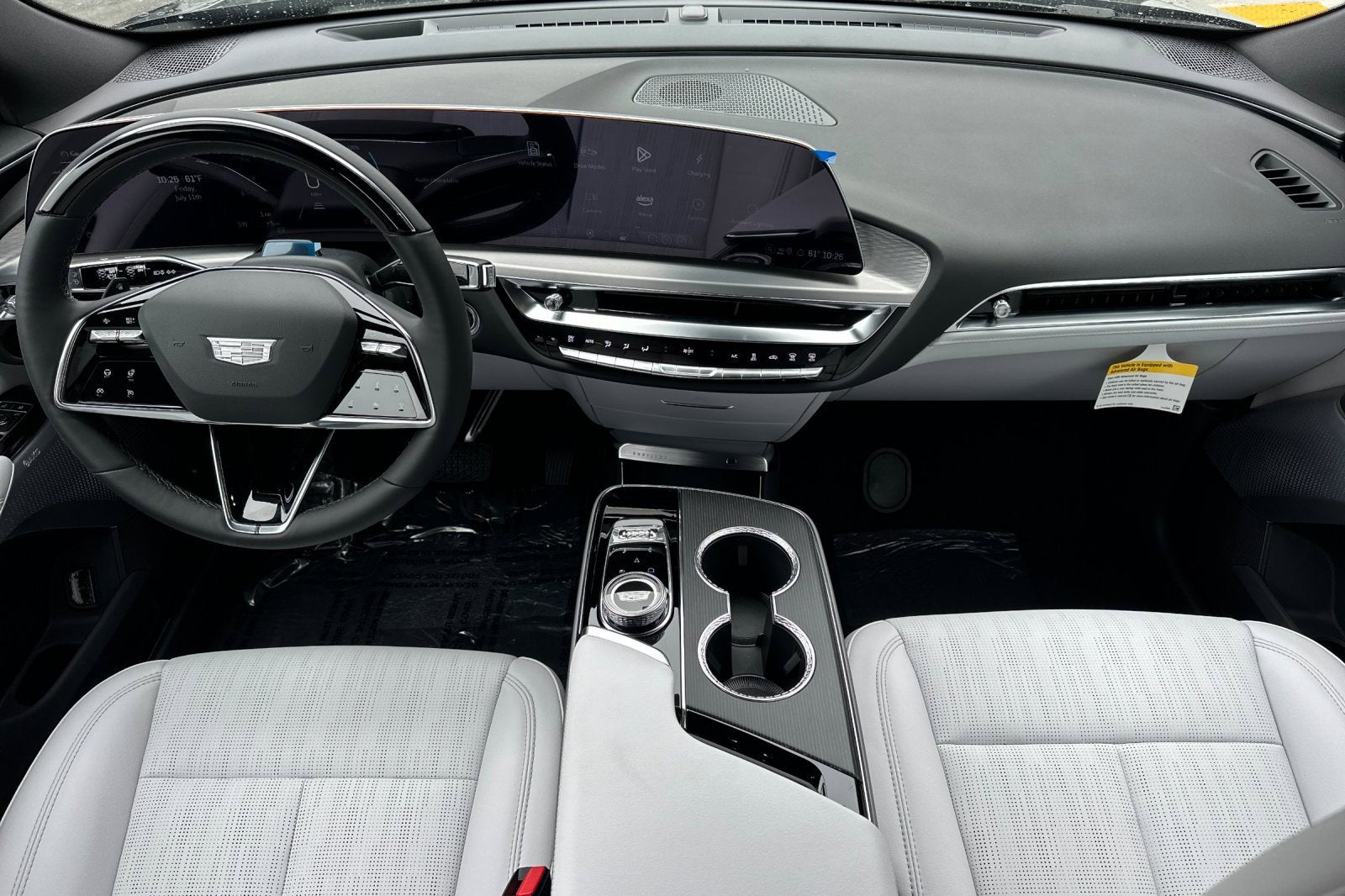 2025 Cadillac LYRIQ Sport 2