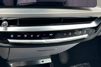 2025 Cadillac LYRIQ Sport 2