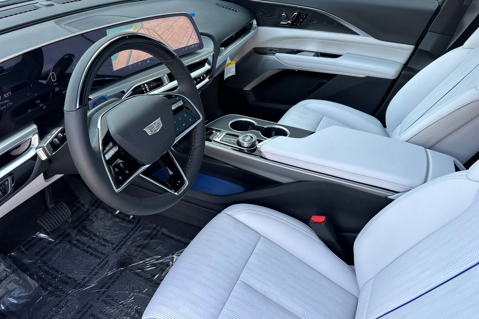 2025 Cadillac LYRIQ Sport 2