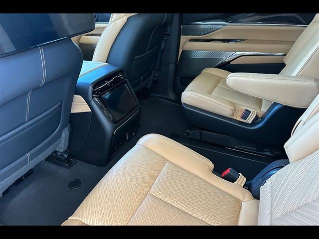 2026 Cadillac ESCALADE IQL Premium Sport