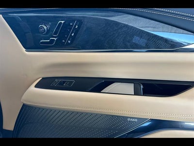 2026 Cadillac ESCALADE IQL Premium Sport