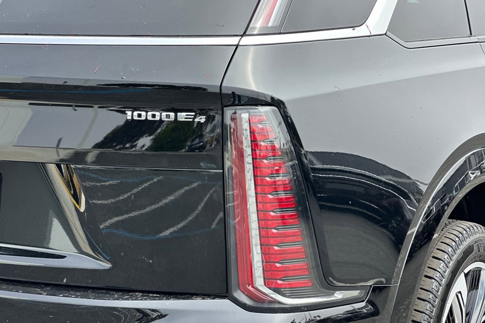 2025 Cadillac ESCALADE IQ Luxury 1