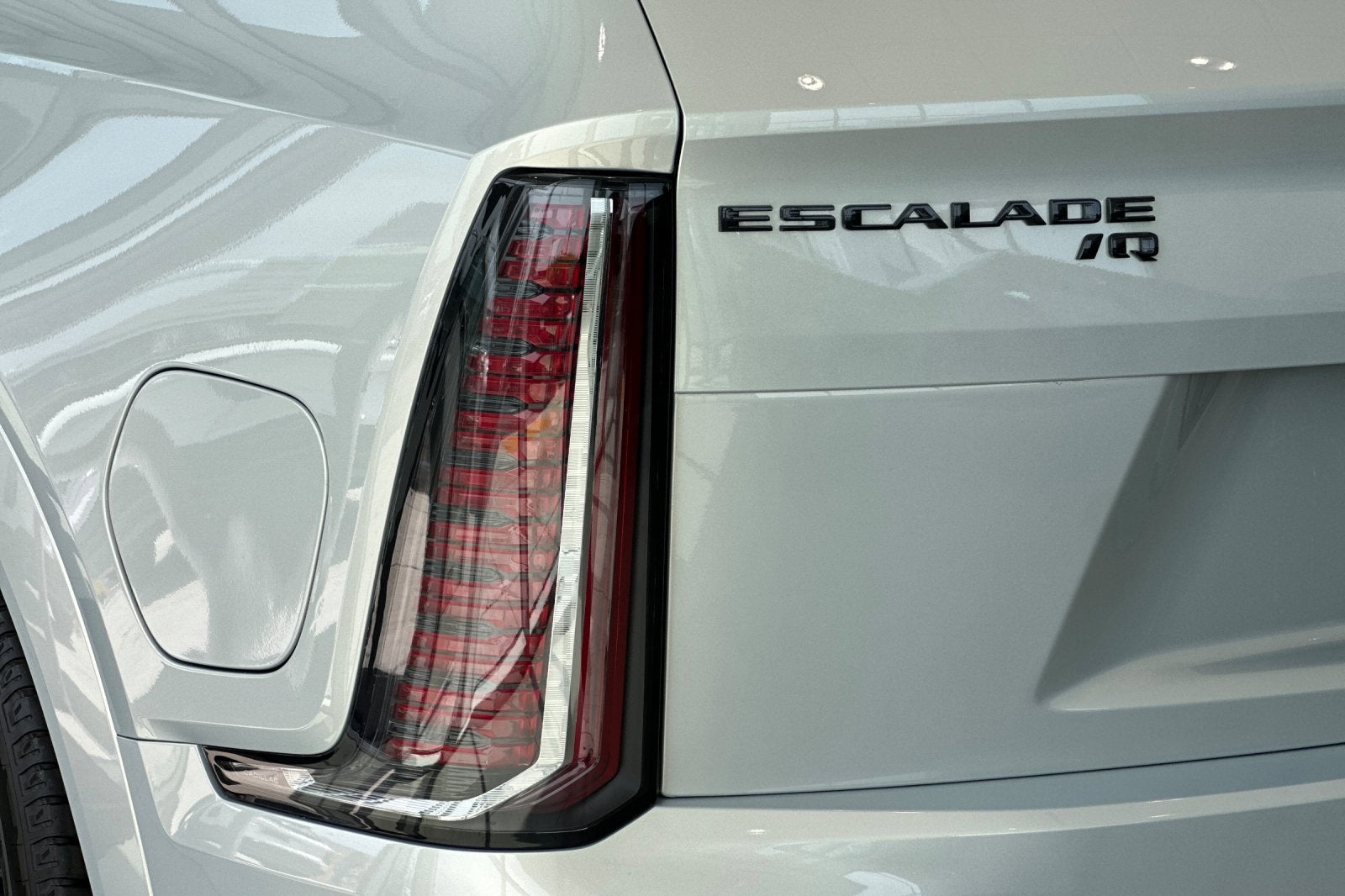2025 Cadillac ESCALADE IQ Sport 2