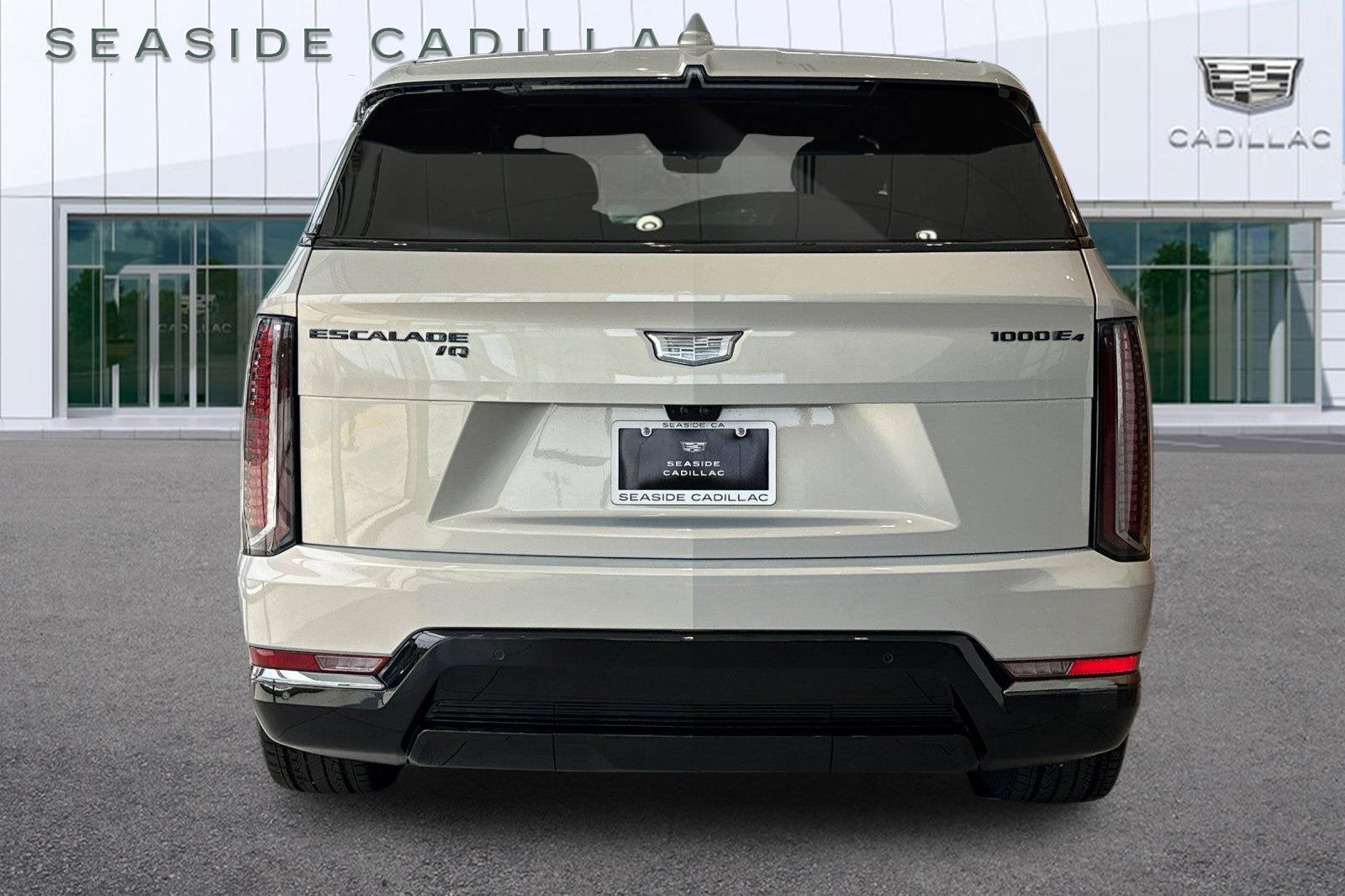 2025 Cadillac ESCALADE IQ Sport 2