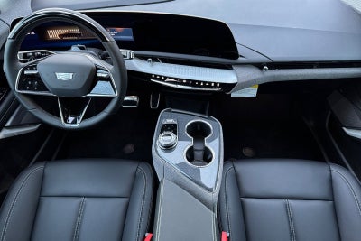 2025 Cadillac OPTIQ Luxury 1
