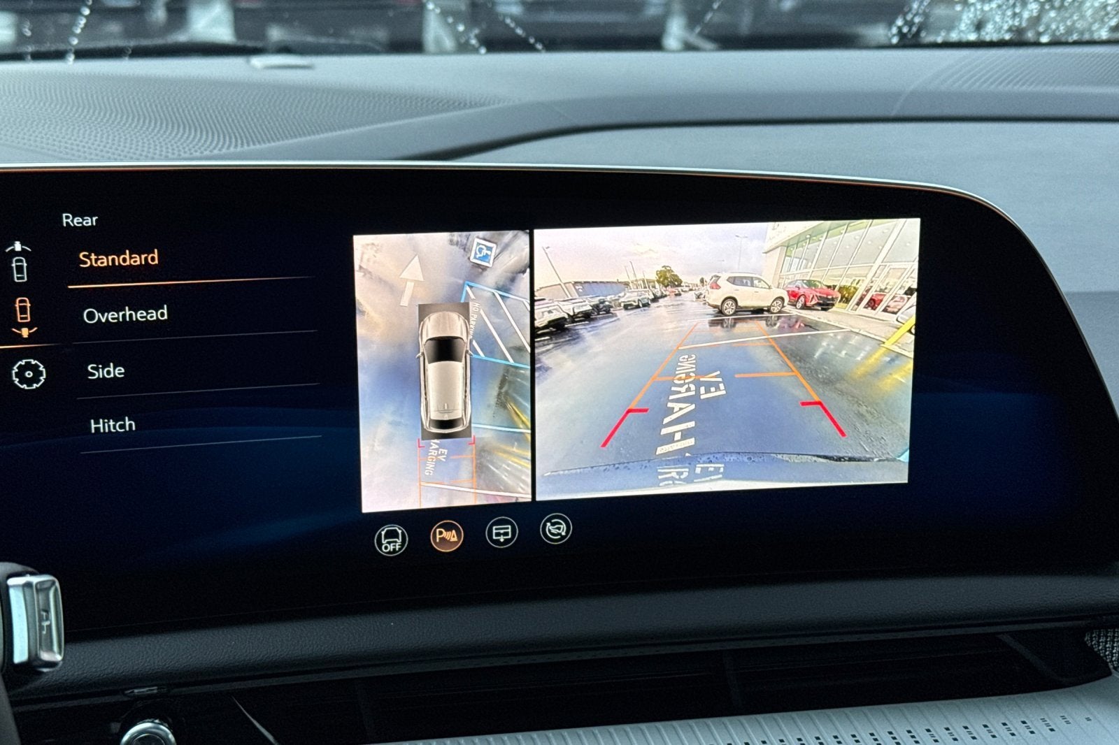 2025 Cadillac OPTIQ Luxury 1