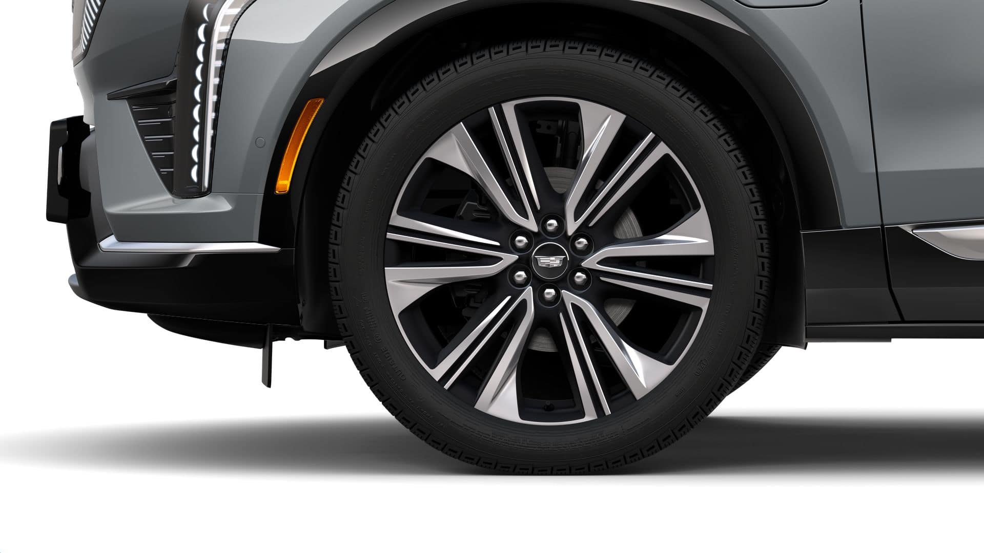 2025 Cadillac OPTIQ Luxury 2