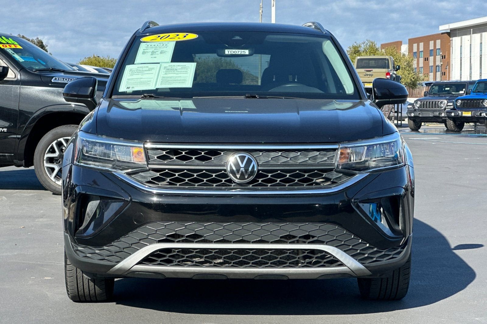 2023 Volkswagen Taos SE