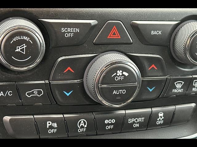 2017 Jeep Grand Cherokee Altitude