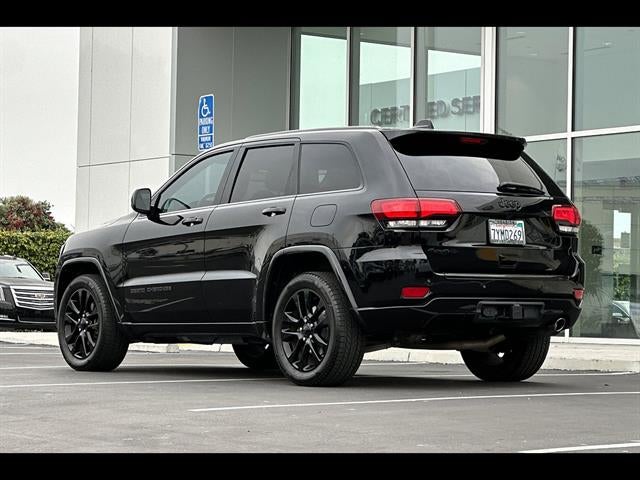 2017 Jeep Grand Cherokee Altitude