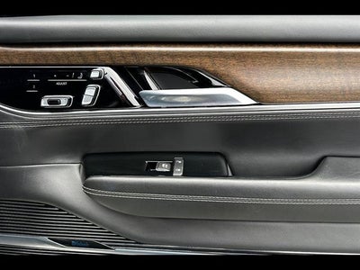 2022 Jeep Grand Wagoneer Series II