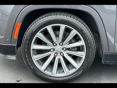 2022 Jeep Grand Wagoneer Series II