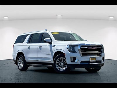 2022 GMC Yukon XL SLT