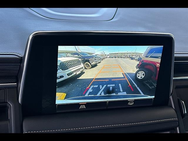 2022 GMC Yukon XL SLT