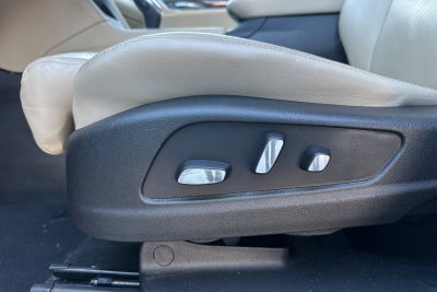 2017 Cadillac XT5 Premium Luxury FWD