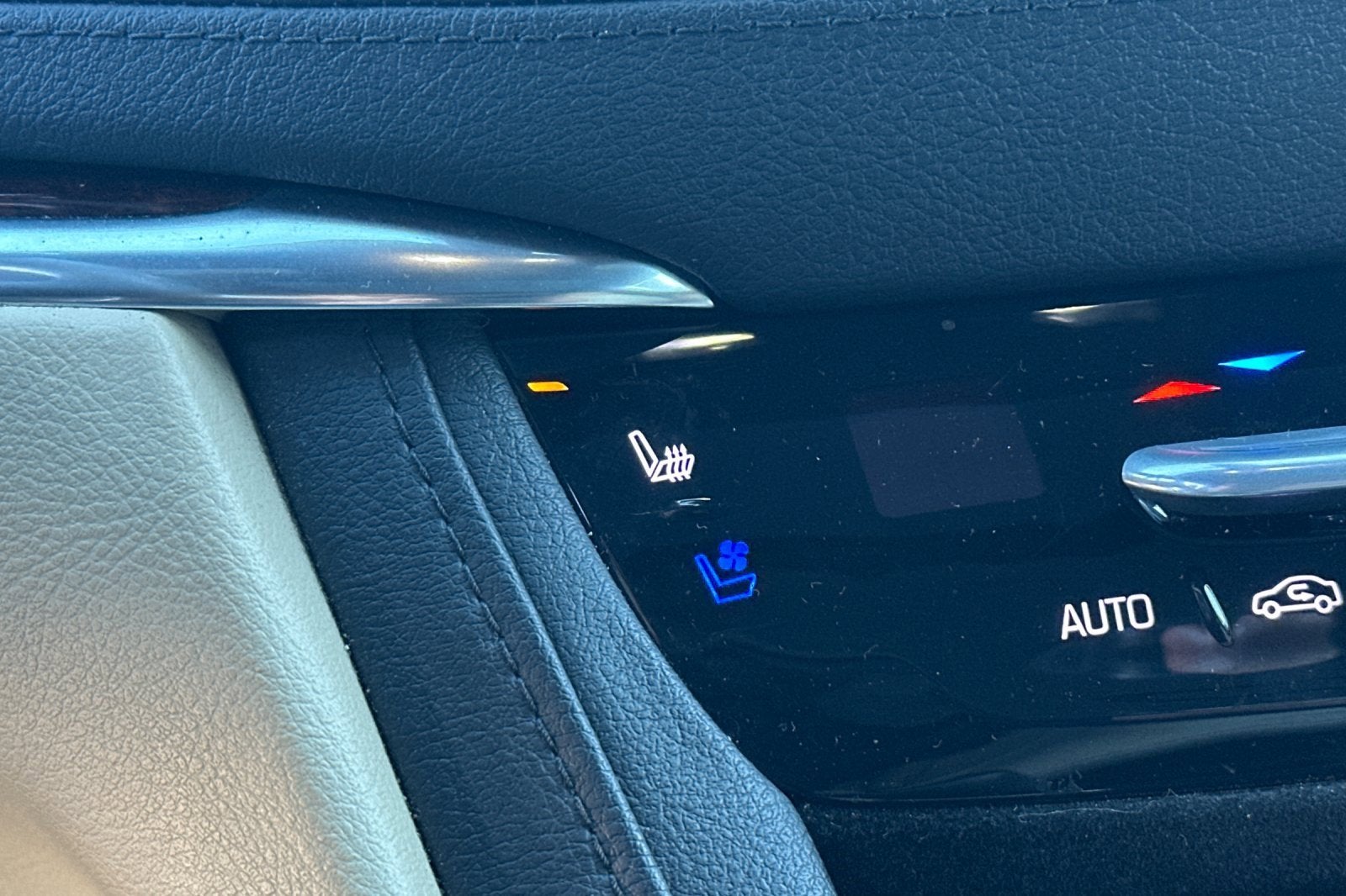 2017 Cadillac XT5 Premium Luxury FWD