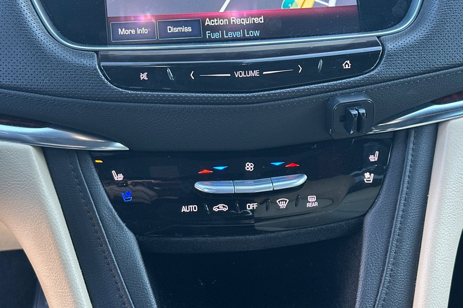 2017 Cadillac XT5 Premium Luxury FWD