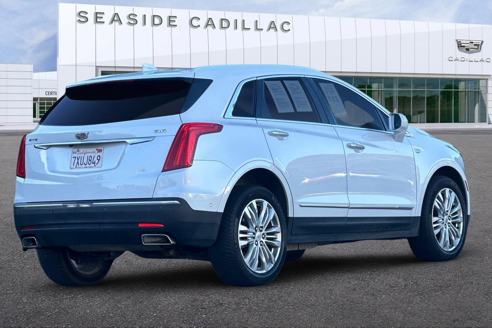 2017 Cadillac XT5 Premium Luxury FWD