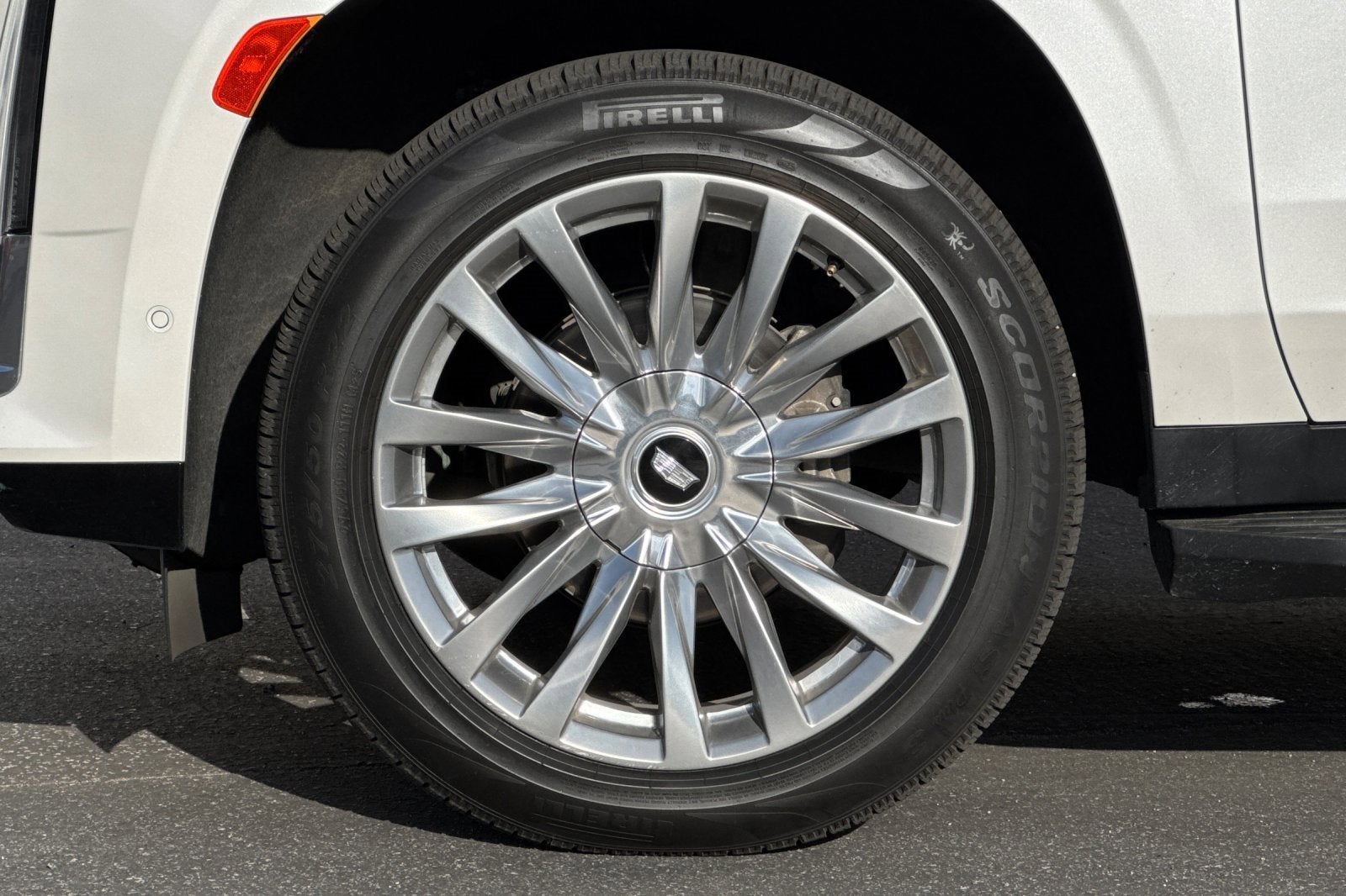 2021 Cadillac Escalade ESV Premium Luxury