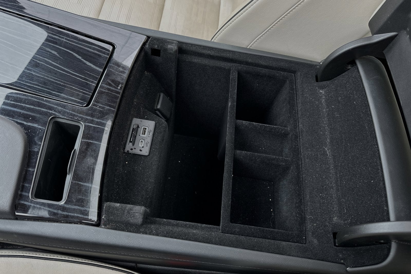 2023 Cadillac Escalade ESV Sport