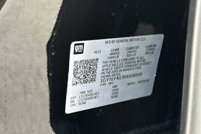 2025 Cadillac ESCALADE IQ Sport 2