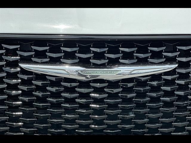 2019 Chrysler 300 300S