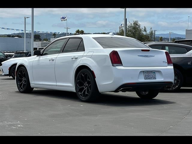 2019 Chrysler 300 300S