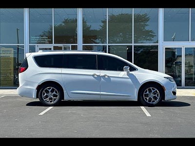 2019 Chrysler Pacifica Limited