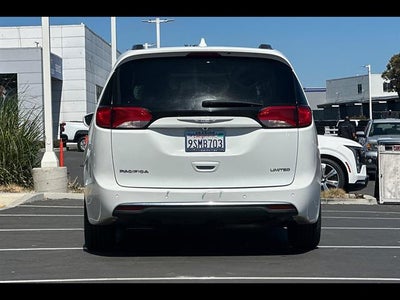 2019 Chrysler Pacifica Limited