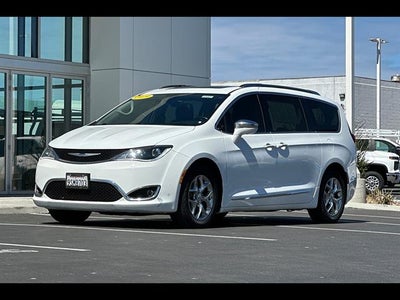 2019 Chrysler Pacifica Limited