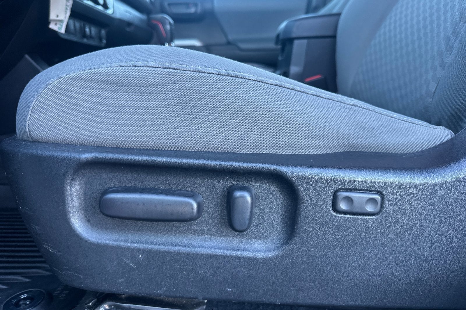 2021 Toyota Tacoma 4WD SR