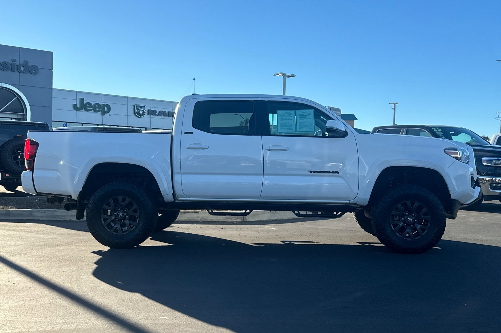 2021 Toyota Tacoma 4WD SR