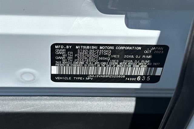 2024 Mitsubishi Outlander SE